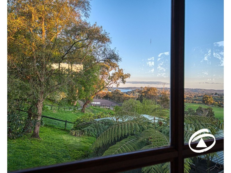 24 Temple Road, Belgrave South VIC 3160