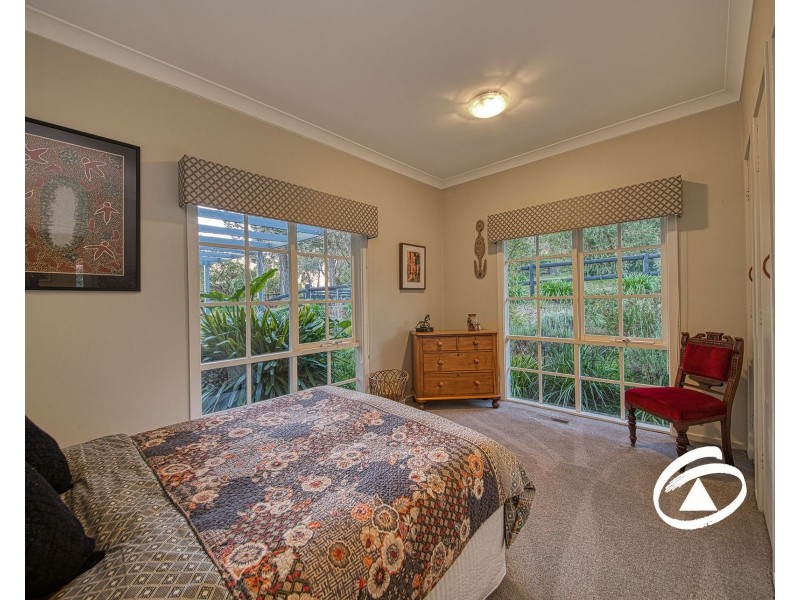 24 Temple Road, Belgrave South VIC 3160