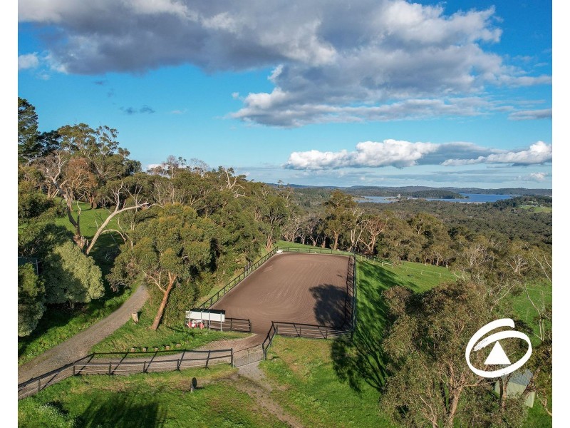 24 Temple Road, Belgrave South VIC 3160