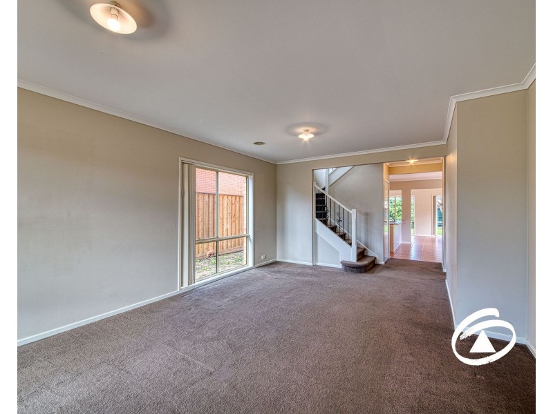 29 Chatswood Drive, Narre Warren South VIC 3805