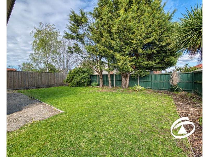 29 Chatswood Drive, Narre Warren South VIC 3805