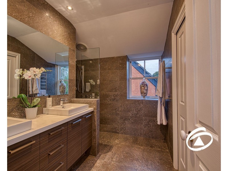 172 Boundary Road, Narre Warren East VIC 3804