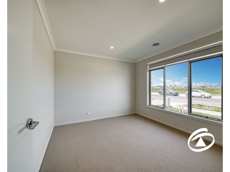 30 Barbara Avenue, Officer VIC 3809