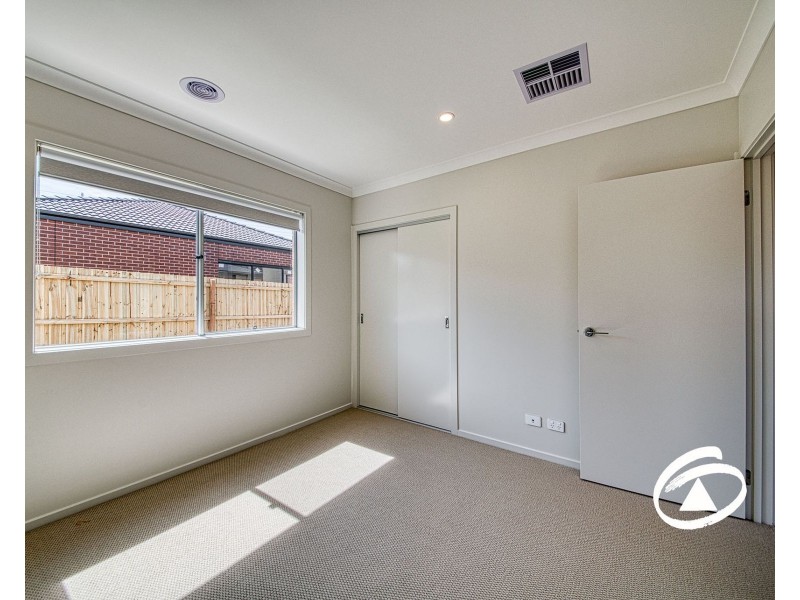 30 Barbara Avenue, Officer VIC 3809