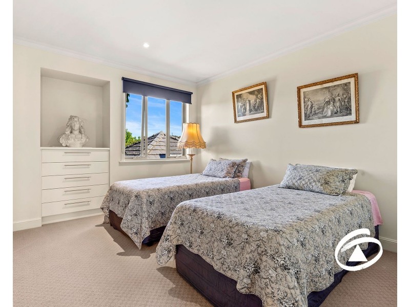 4/3 Paddington Terrace, Berwick VIC 3806