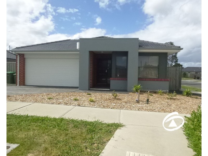 1 Heathfield Lane, Officer VIC 3809