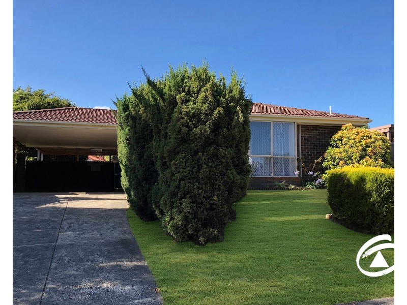 4 Malanda Court, Berwick VIC 3806