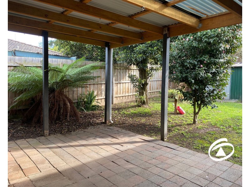 4 Malanda Court, Berwick VIC 3806