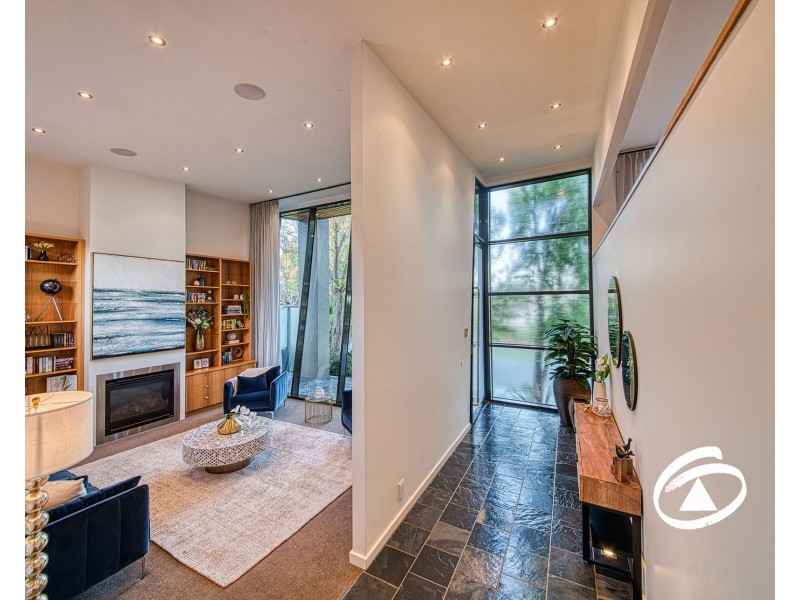 3 Leichhardt Way, Berwick VIC 3806