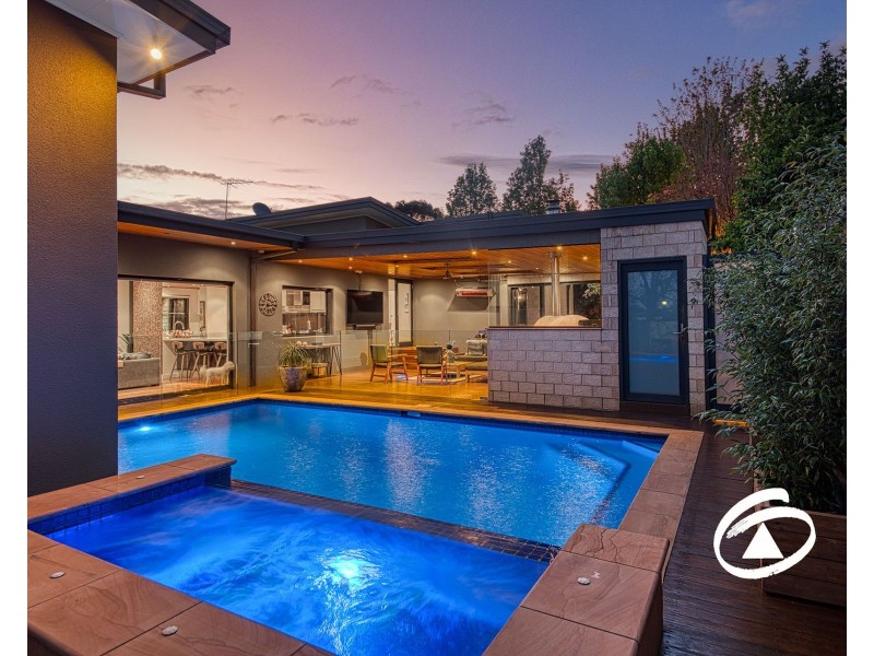 3 Leichhardt Way, Berwick VIC 3806