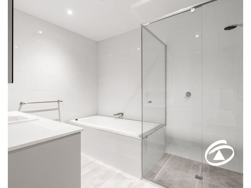 8 Willowdene Way, Berwick VIC 3806