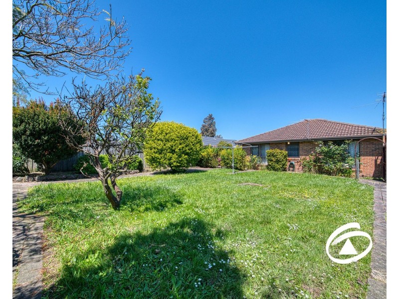 53 Franleigh Drive, Narre Warren VIC 3805