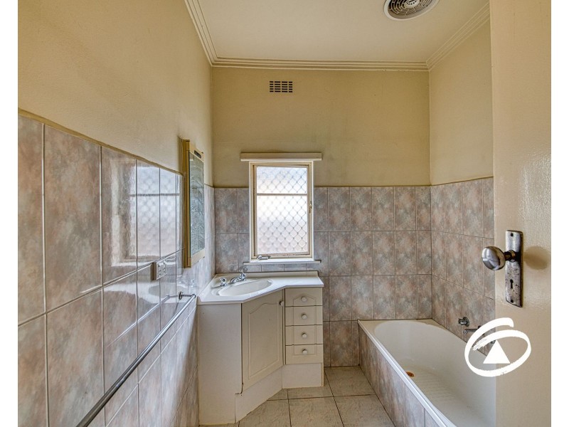 1269 Heatherton Road, Noble Park VIC 3174