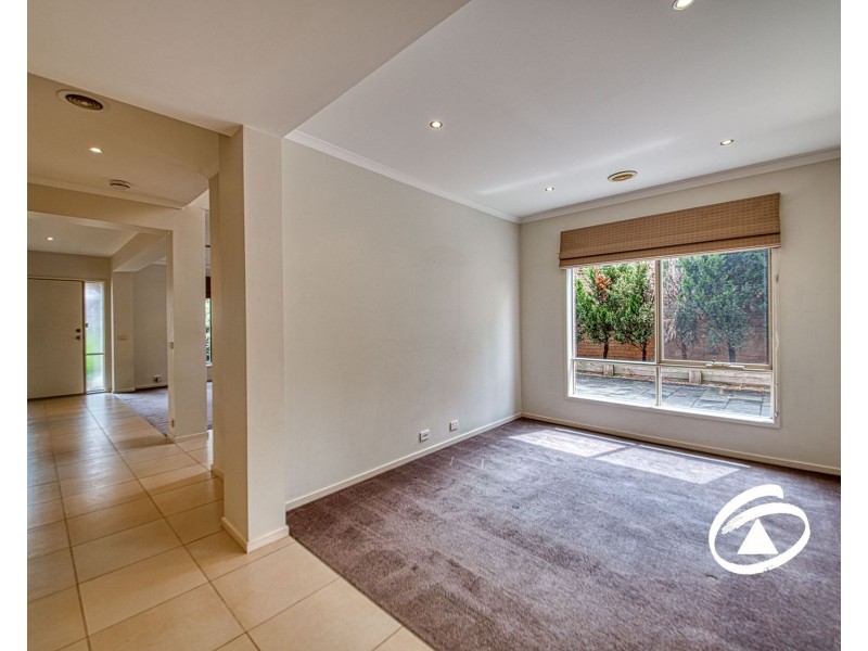 8 Viewpoint Place, Berwick VIC 3806