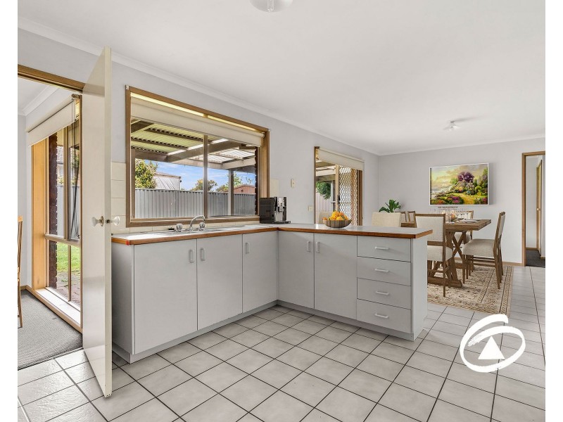 11 Fairleigh Court, Narre Warren VIC 3805