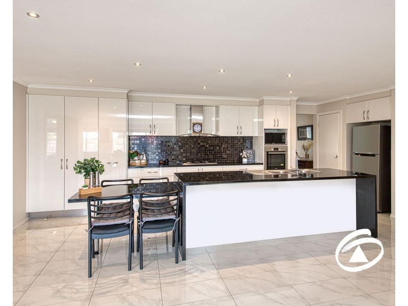 7 Rubina Court, Berwick VIC 3806