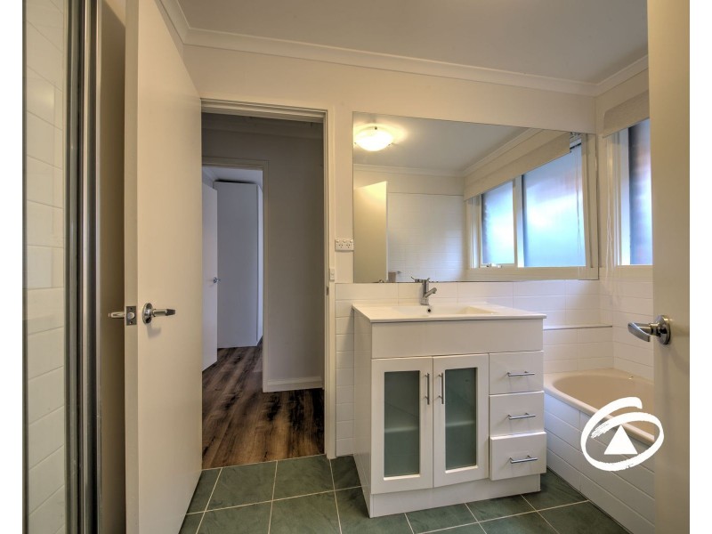 9 Barondi Avenue, Narre Warren VIC 3805