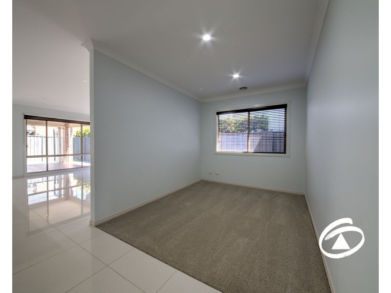 4 Gooseberry Mews, Berwick VIC 3806