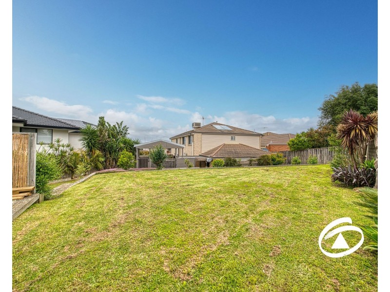 49 Skyline Way, Berwick VIC 3806