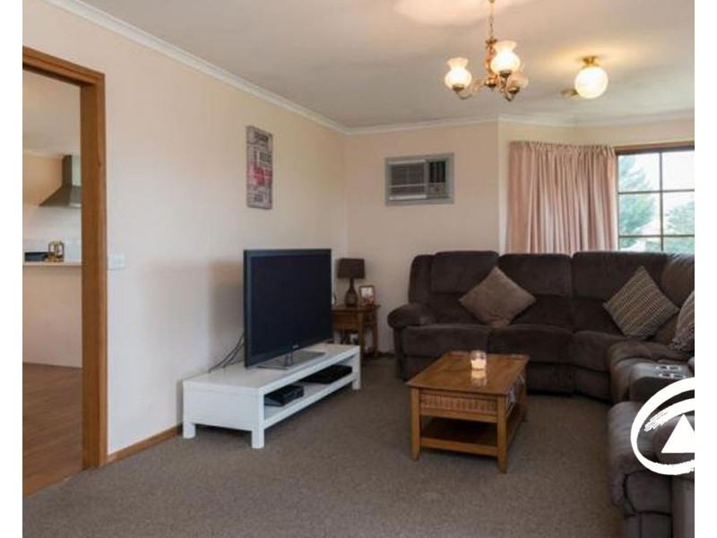 1 Malanda Court, Berwick VIC 3806