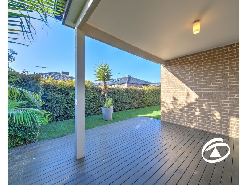 14 Murphy Street, Clyde North VIC 3978