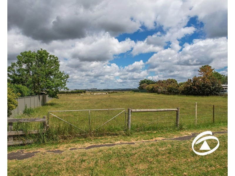 31-33 Tynong Road, Tynong VIC 3813