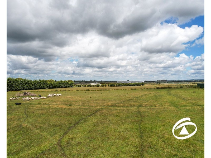 31-33 Tynong Road, Tynong VIC 3813