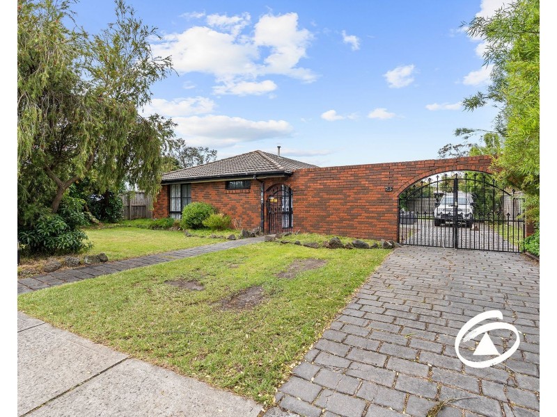 24 Guildford Crescent, Narre Warren VIC 3805