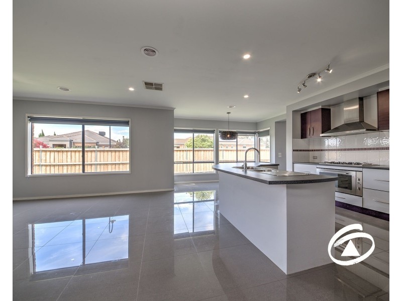 743 Glasscocks Road, Narre Warren South VIC 3805