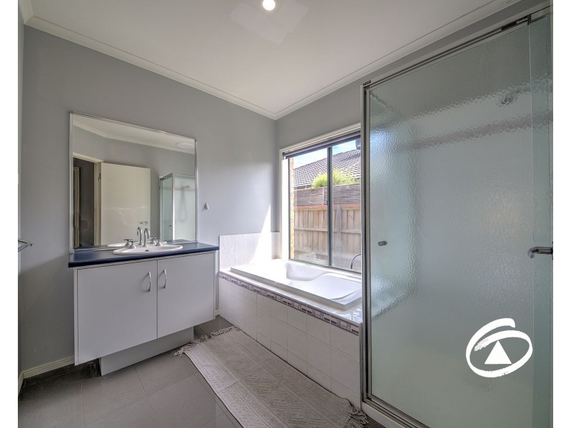 743 Glasscocks Road, Narre Warren South VIC 3805