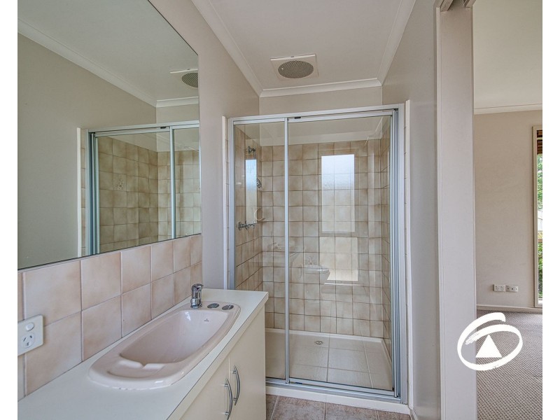 50 Willslie Crescent, Berwick VIC 3806