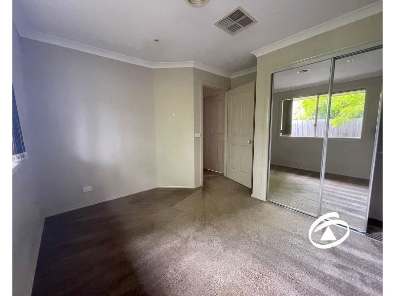 107 Melzak Way, Berwick VIC 3806