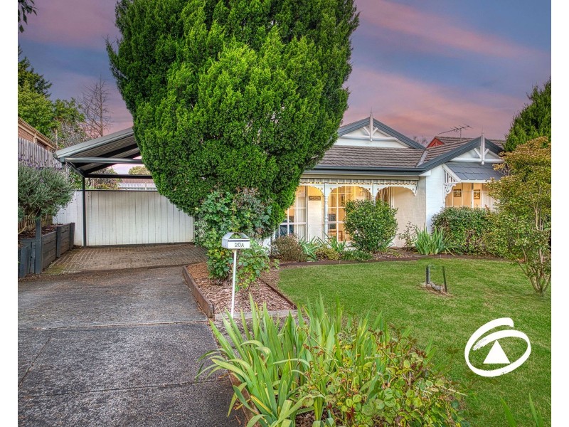 20A Howitt Court, Berwick VIC 3806