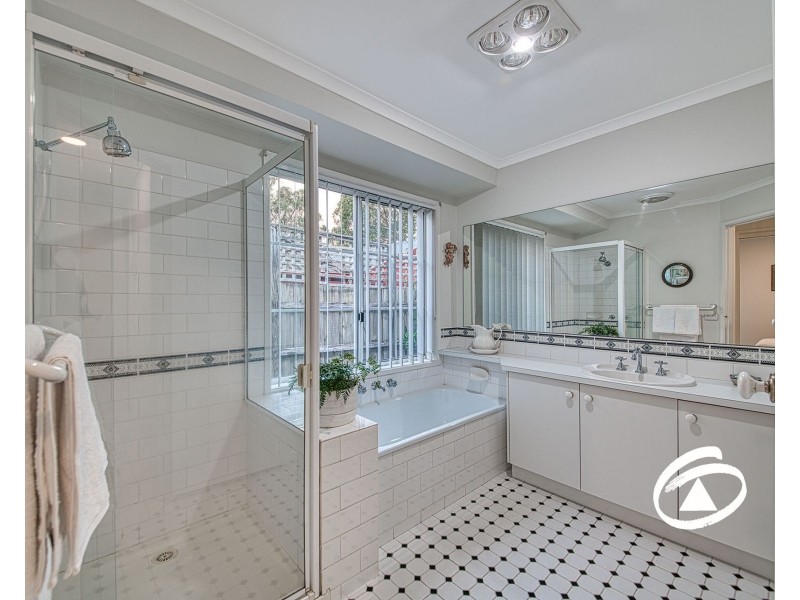 20A Howitt Court, Berwick VIC 3806