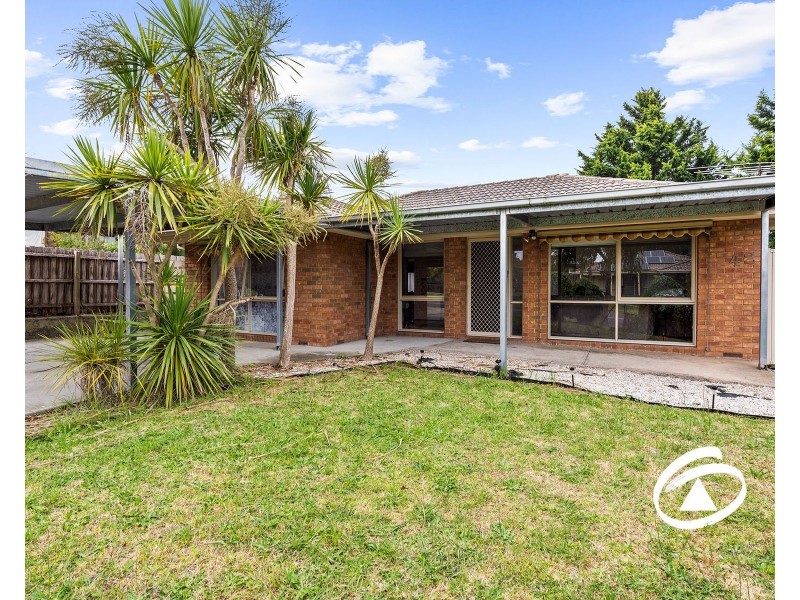 42 Michelle Drive, Hampton Park VIC 3976