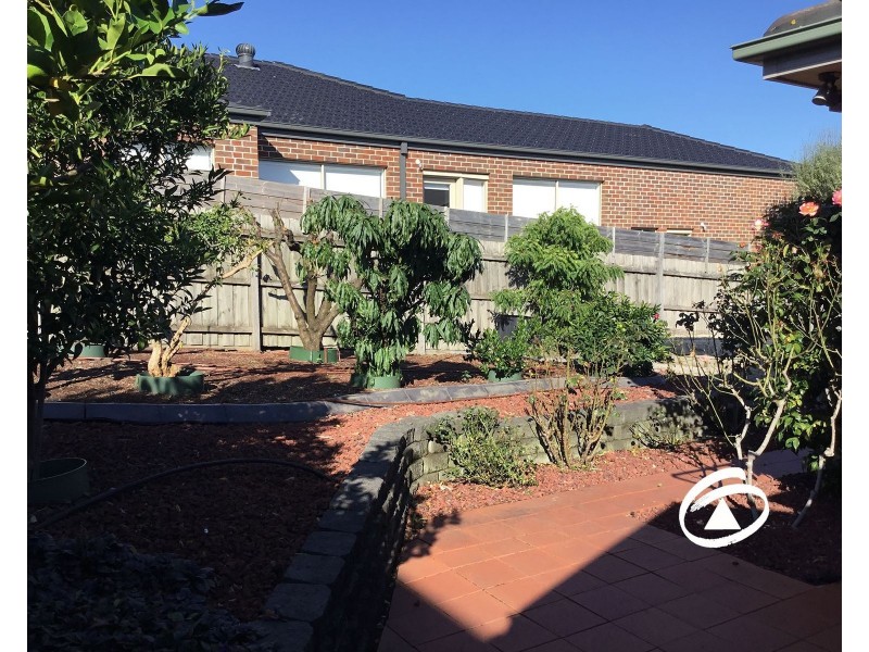 49 John Fisher Drive, Berwick VIC 3806