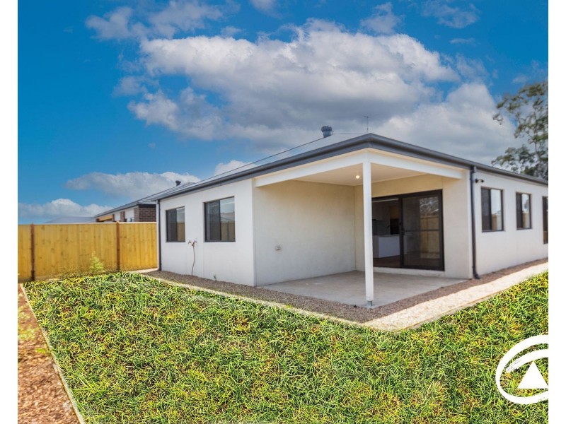 1 Veal Court, Clyde North VIC 3978