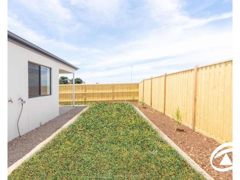 1 Veal Court, Clyde North VIC 3978