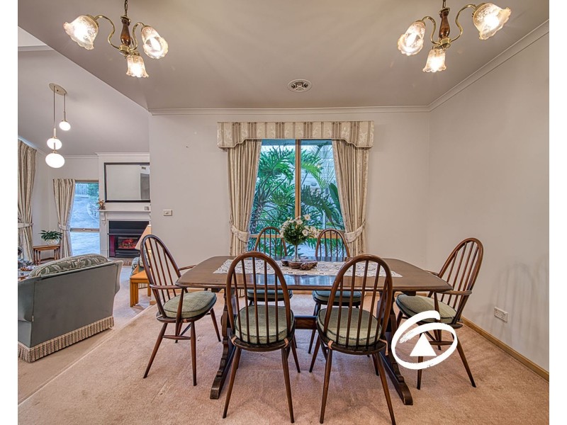 15 Christine Avenue, Berwick VIC 3806