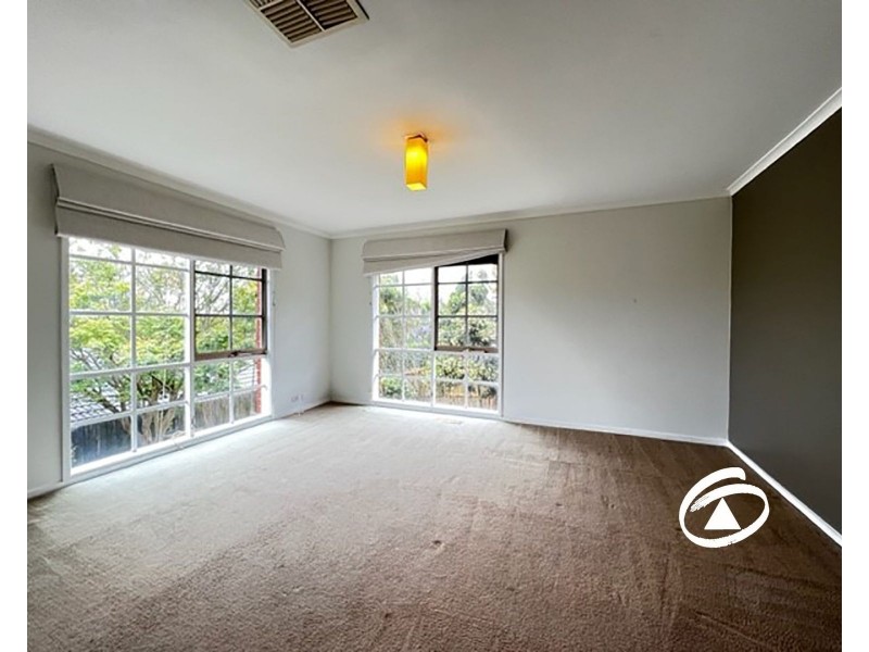 56 Lawrence Drive, Berwick VIC 3806
