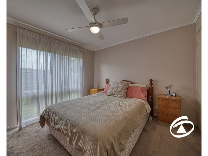 3/2 Adam Avenue, Hallam VIC 3803