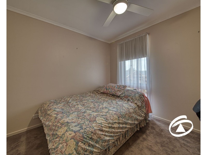 3/2 Adam Avenue, Hallam VIC 3803