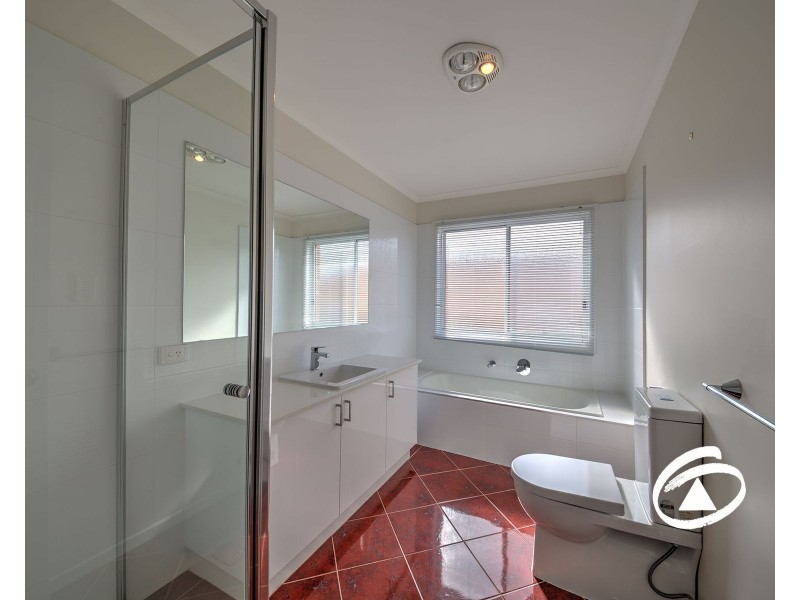 26 Grantham Crescent, Berwick VIC 3806