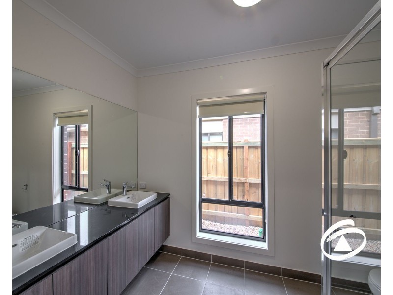 12 Sakura Drive, Beaconsfield VIC 3807