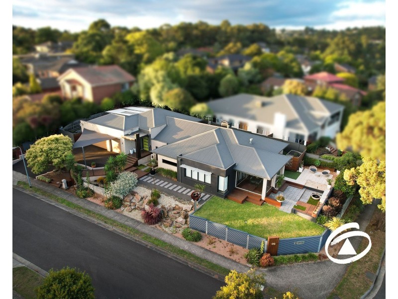 32 Shute Avenue, Berwick VIC 3806