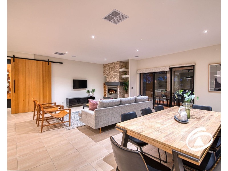 32 Shute Avenue, Berwick VIC 3806