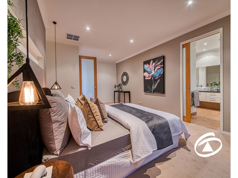 32 Shute Avenue, Berwick VIC 3806