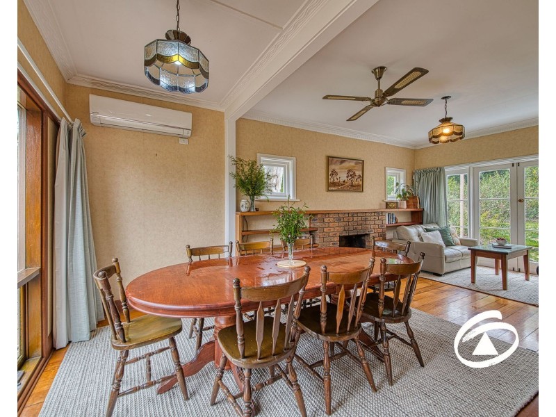 8 Nagle Crescent, Maryknoll VIC 3812