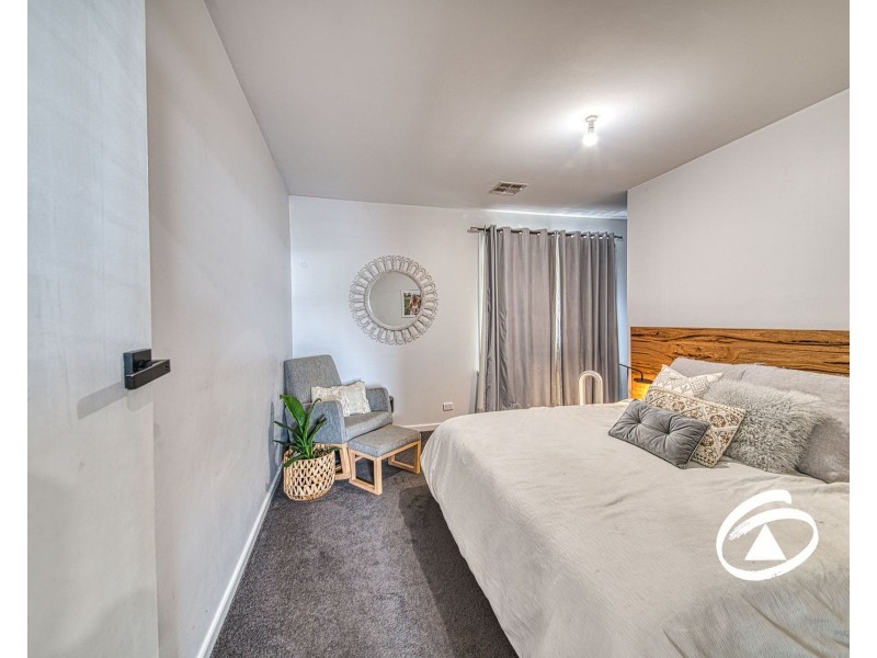 1/22 Harkaway Road, Berwick VIC 3806