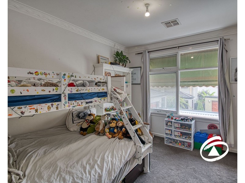1/22 Harkaway Road, Berwick VIC 3806